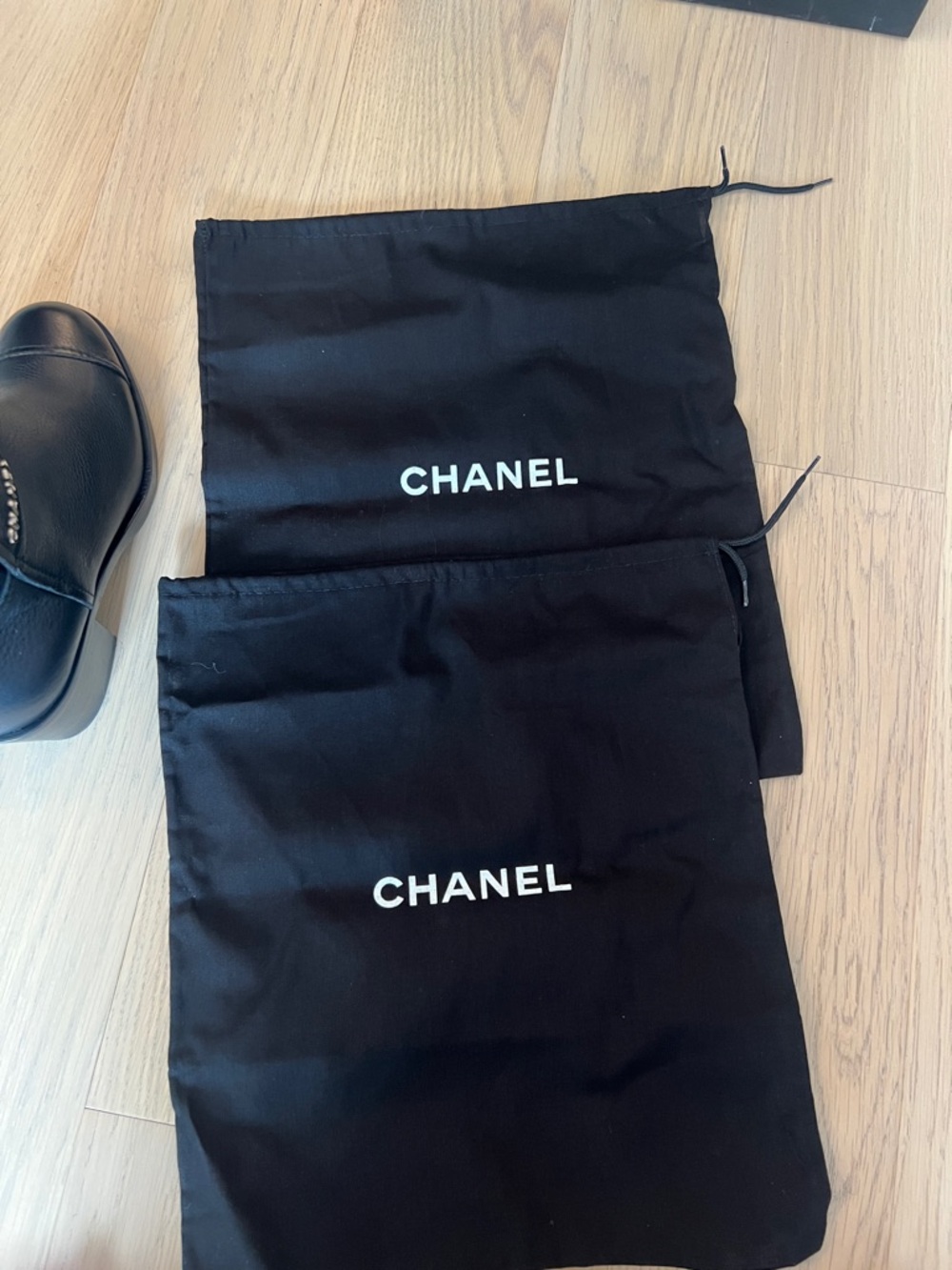 Chanel Black Leather Short Slip-On Booties with Block
Heel - Size EU 38 (US 7) - Picture 13 of 15